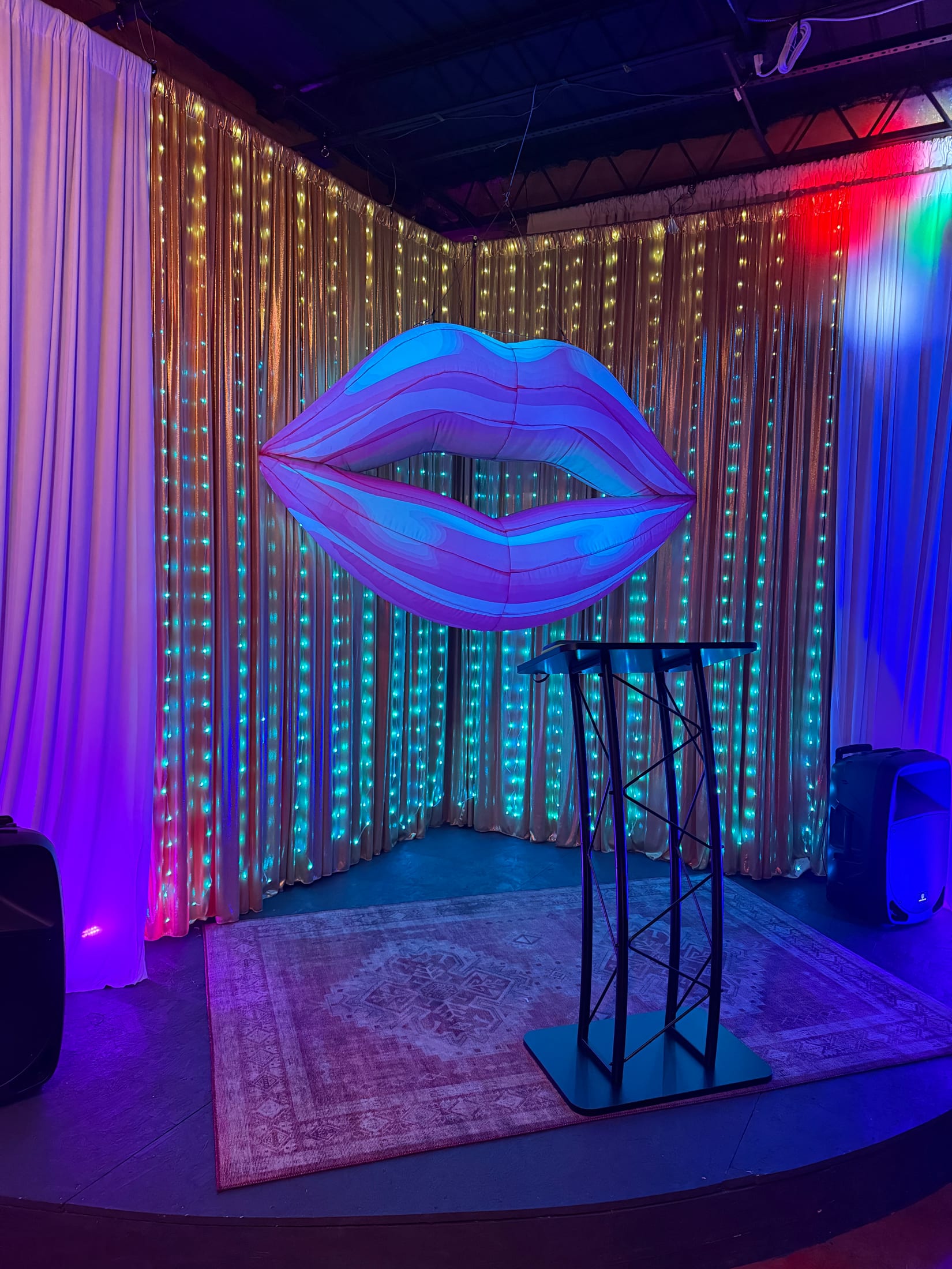 The finished stage
