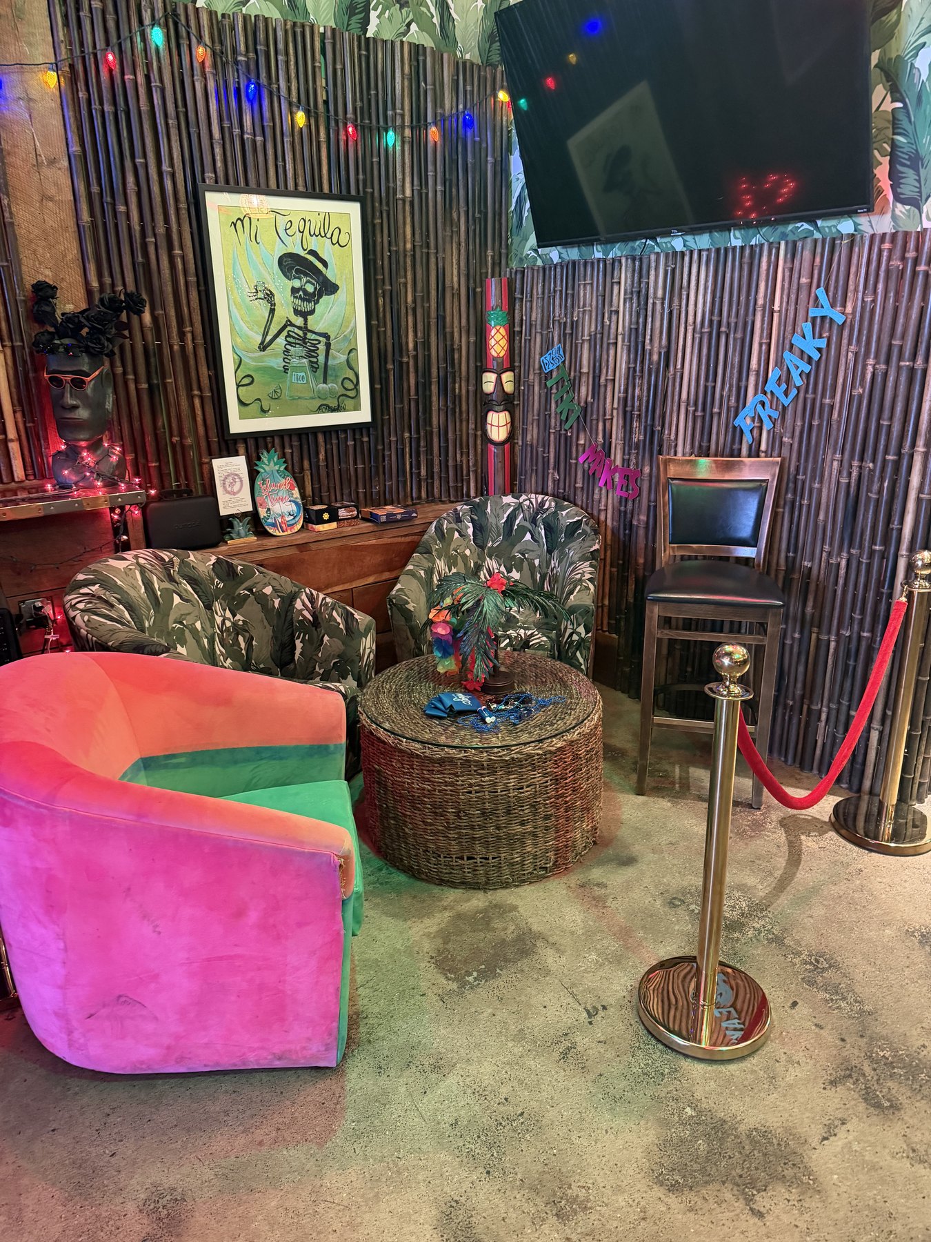 A portrait setting built into the lounge